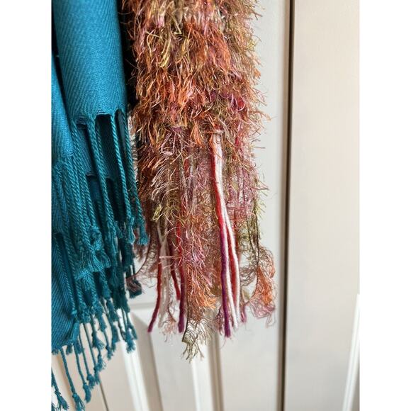 Long Neck Scarves-Lot of 3 - Picture 13 of 13